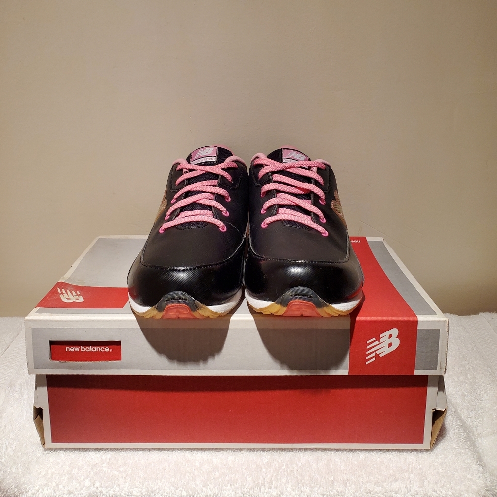 New Balance - Picture 3 of 9